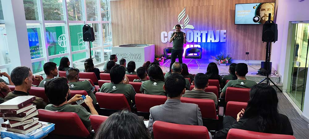 8ae08120-79d1-43d9-9dea-f6754b7e9c9d